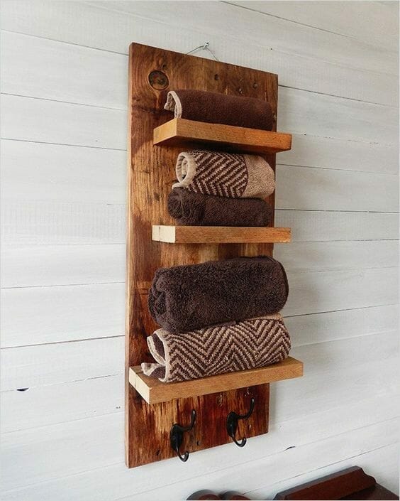drewniana szafka na ręczniki boho rustykalna