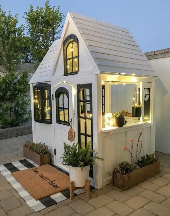 domek dla dzieci do ogrodu